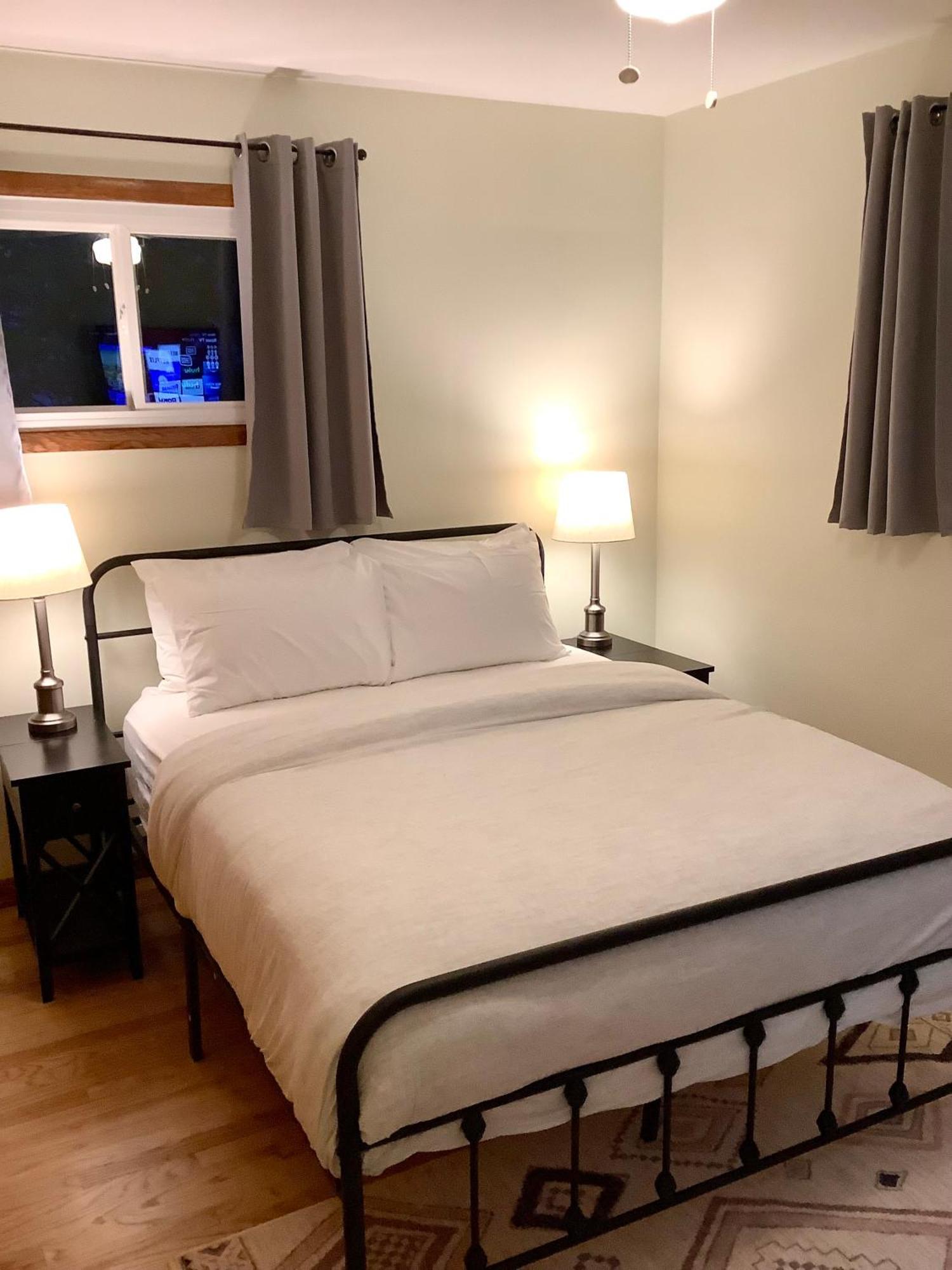 The House Hotels - Erie St. 2 Cuyahoga Falls Buitenkant foto